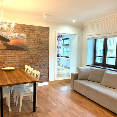 Allegra Z Ogrodem I Sala Zabaw ,darmowy Parking I Lezaki, 5minut Do Morza Apartment *