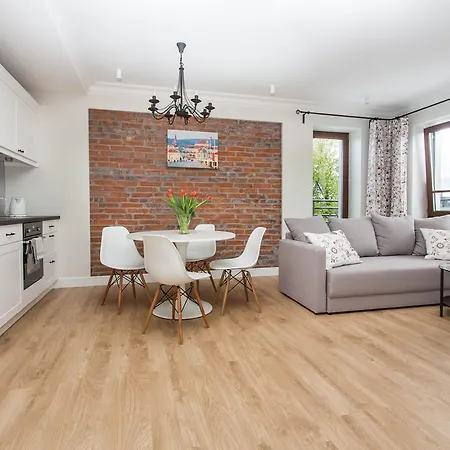 Allegra Z Ogrodem I Sala Zabaw ,darmowy Parking I Lezaki, 5minut Do Morza *