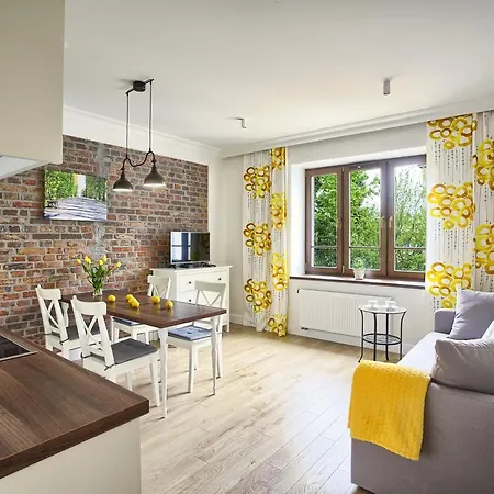 Allegra Z Ogrodem I Sala Zabaw ,darmowy Parking I Lezaki, 5minut Do Morza Apartment Gdynia