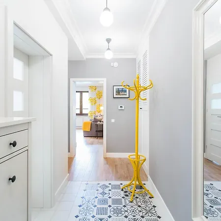 Allegra Z Ogrodem I Sala Zabaw ,darmowy Parking I Lezaki, 5minut Do Morza Apartment