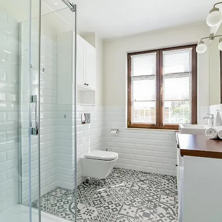 Allegra Z Ogrodem I Sala Zabaw ,darmowy Parking I Lezaki, 5minut Do Morza Apartment *