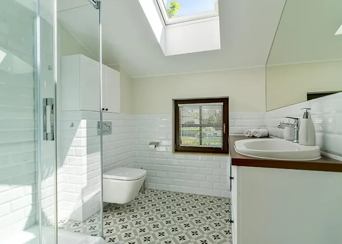 דירה Allegra Z Ogrodem I Sala Zabaw ,darmowy Parking I Lezaki, 5minut Do Morza גדינייה