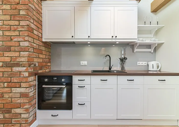 Allegra Z Ogrodem I Sala Zabaw ,darmowy Parking I Lezaki, 5minut Do Morza דירה גדינייה