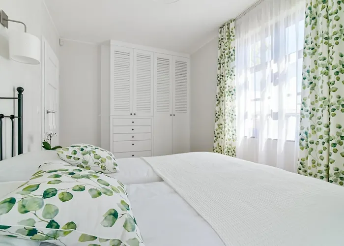 Allegra Z Ogrodem I Sala Zabaw ,darmowy Parking I Lezaki, 5minut Do Morza * גדינייה